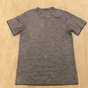 Lululemon men's metal vent tshirt